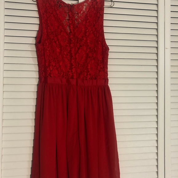 ASOS Scalloped Lace Skater Dress in Red - Picture 5 of 5
